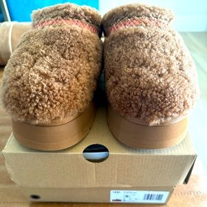 UGG 1143976-HWD Women Slippers Shoes Size 6 EU37 - Brown